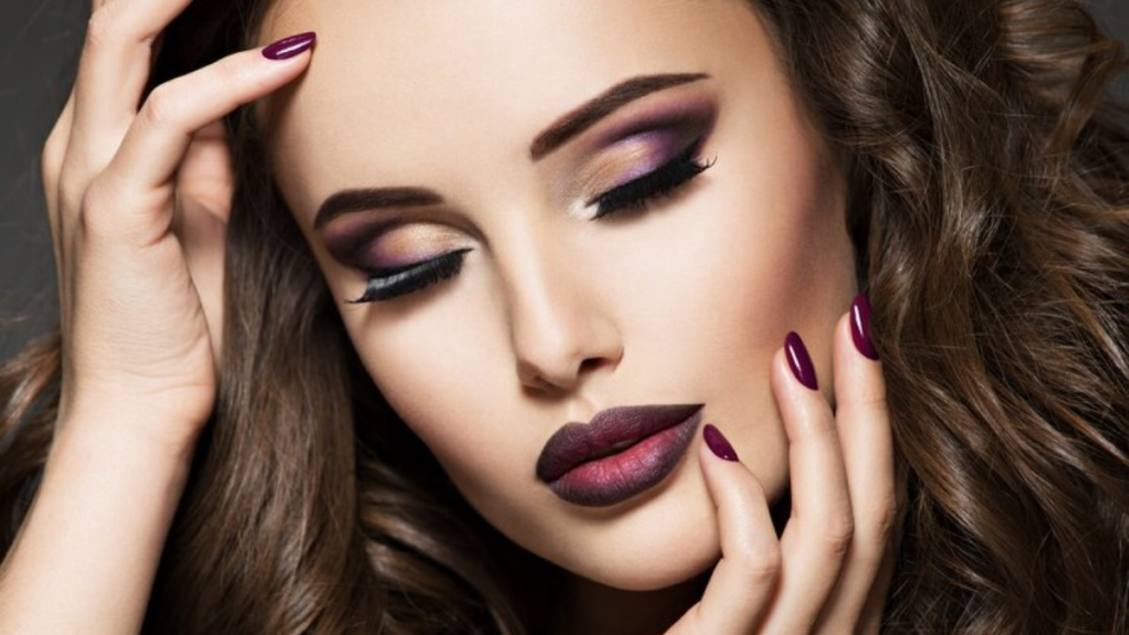 Makeup Tips 2026 featuring simple natural makeup ideas, fresh everyday looks, soft blush, defined eyes, and comfortable lip shades.
