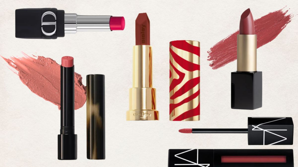 Natural makeup look with soft blush, light foundation, mascara, groomed brows, and a nude lip for an everyday fresh appearance.