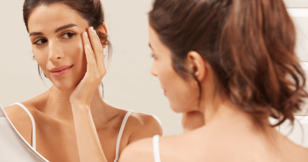 Simple skincare routine for healthy, clear, and glowing skin in 2026.